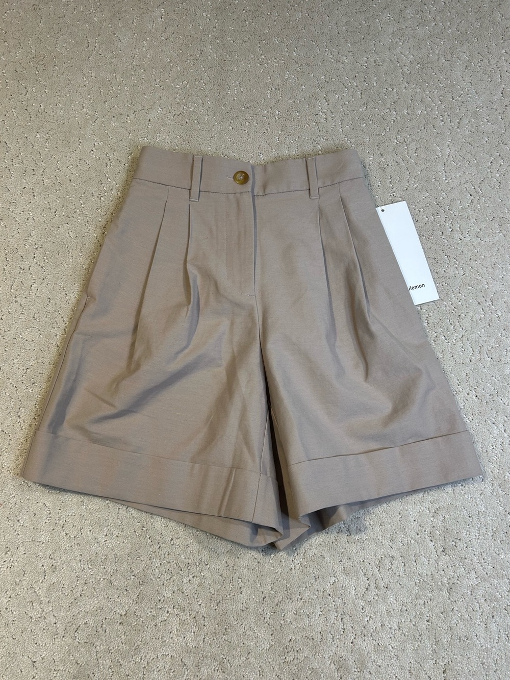 NWT Women’s Lululemon Lululinen HR Short 6” SHOK Size 22 MSRP $98